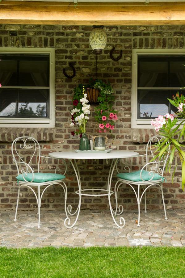 Bed And Breakfast Piekoo Belloo Weert Exterior foto